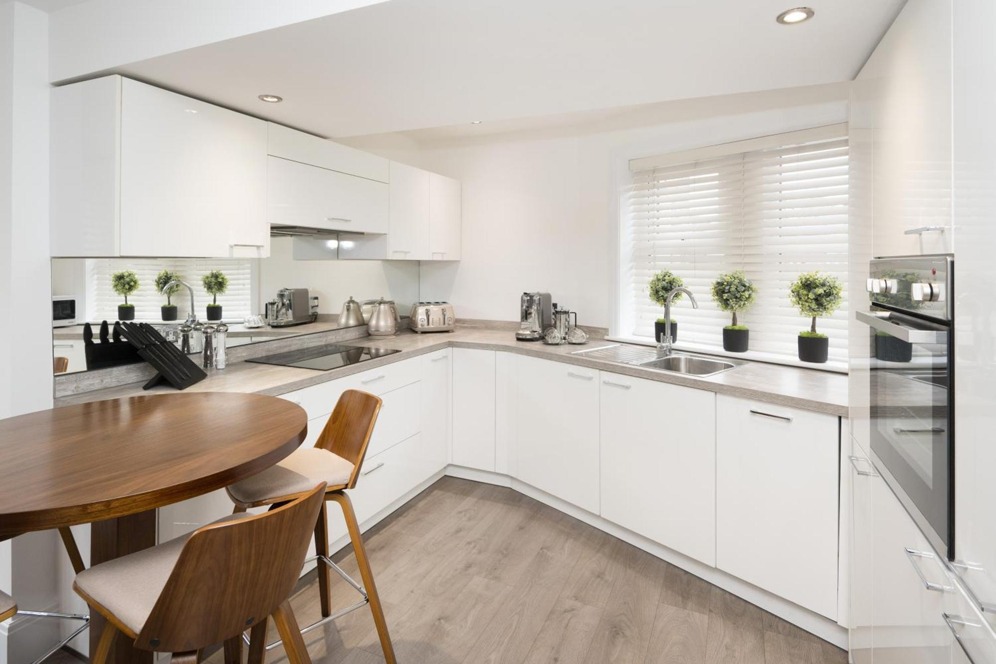 Sixtytwo By Harrogate Serviced Apartments Экстерьер фото
